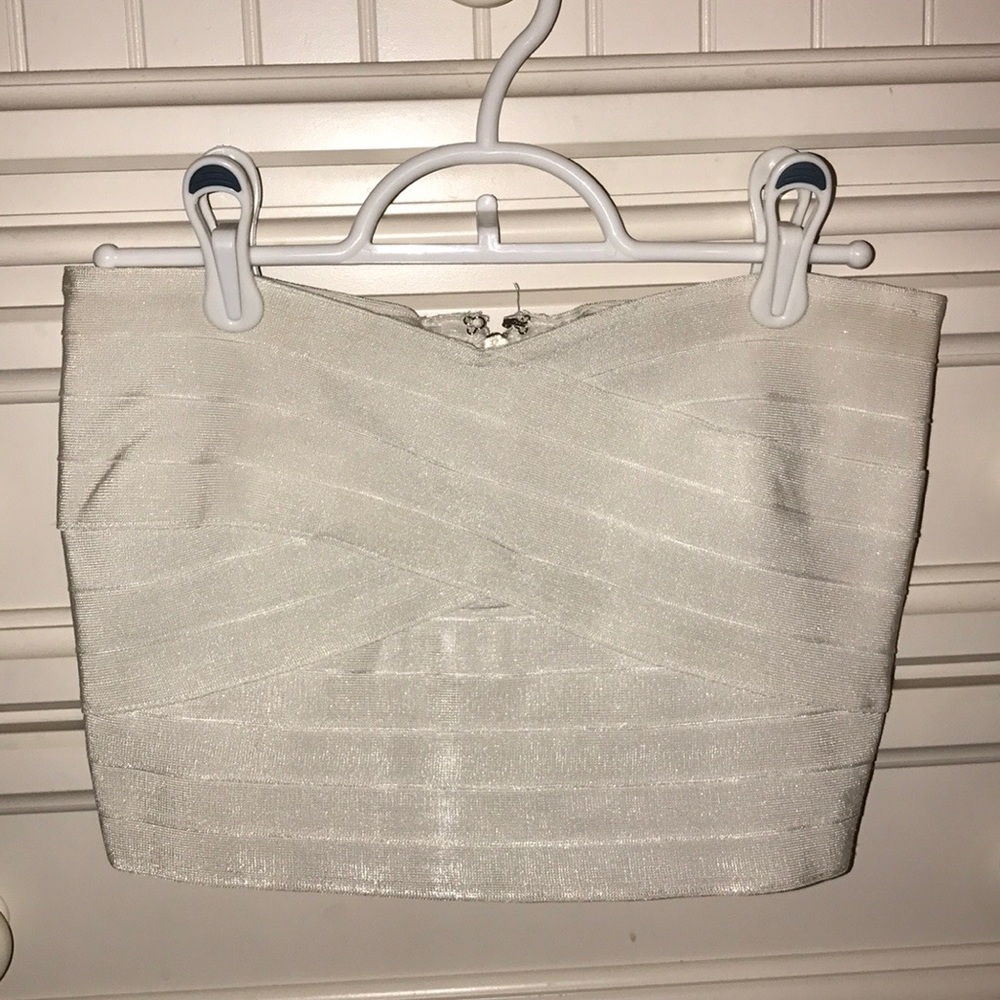 Wow Couture- White zip up crop top, size small